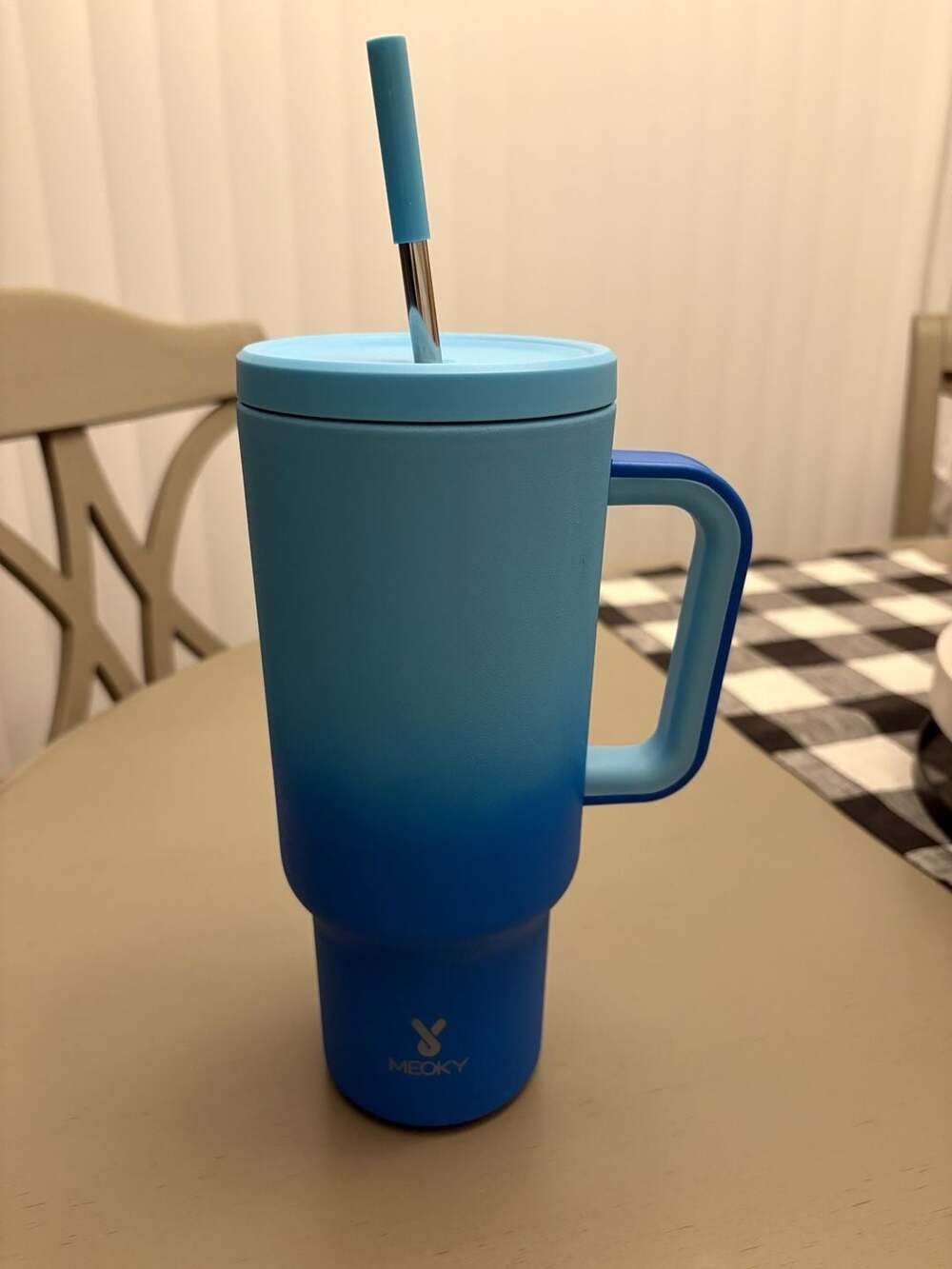 Meoky 40oz Insulated Stainless Steel Tumbler with Straw in Blue Gradient